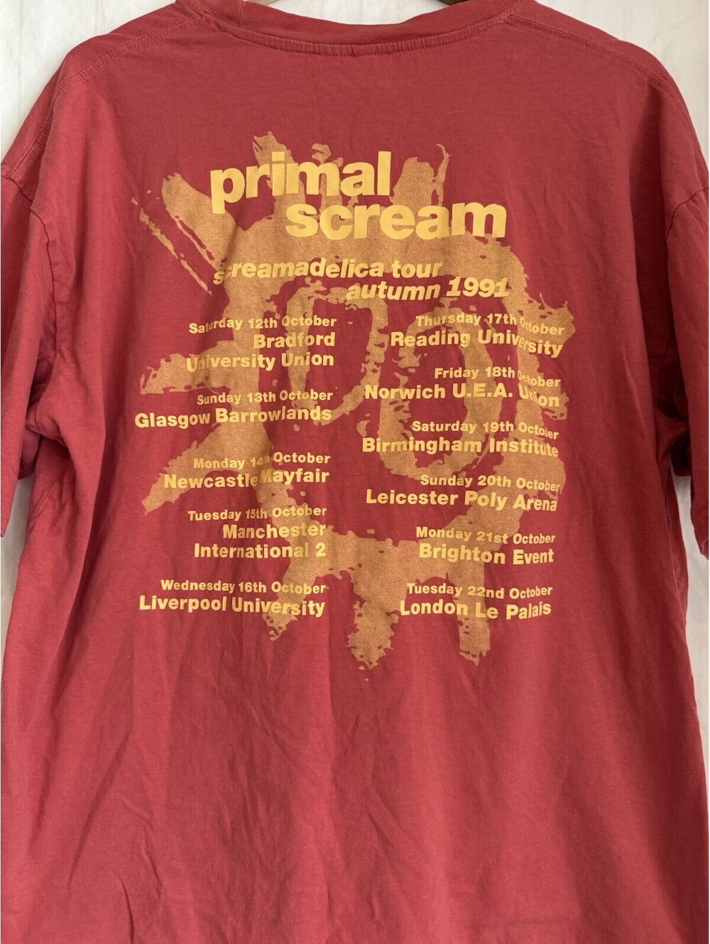Primal Scream Red Graphic Print Crew Neck Short Sleeve T-Shirt unisex M